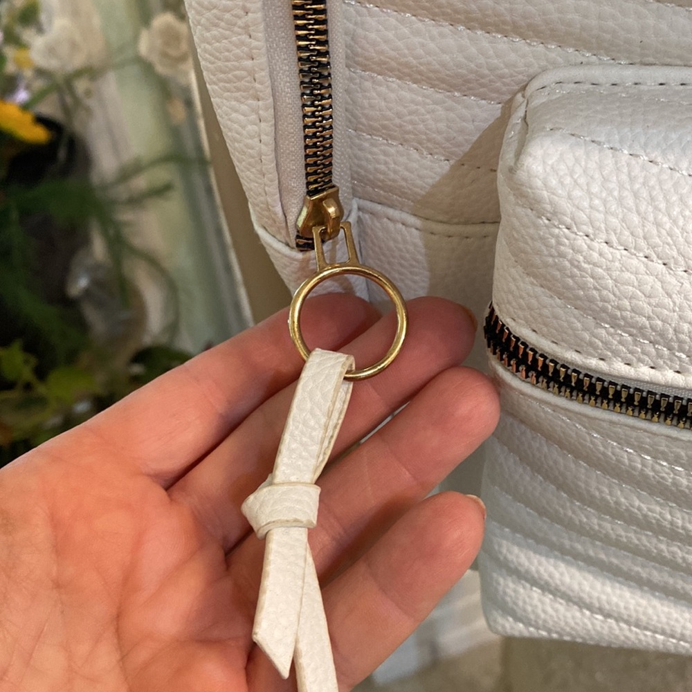White Rampage, backpack. - Picture 14 of 14